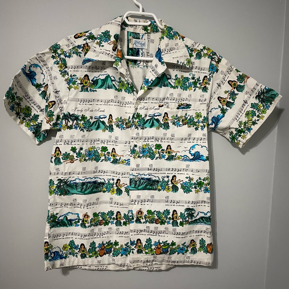Vintage KoleKole Hawaiian shirt. Sheet Music to Lovely Hula Hands